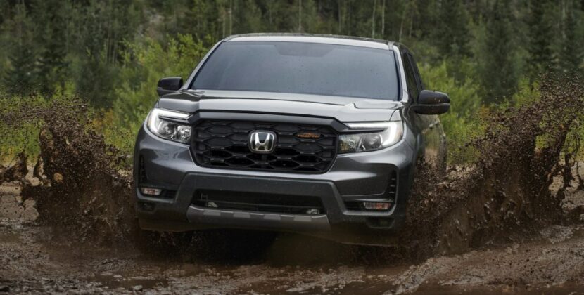 MY24-Ridgeline-Gallery-Exterior-06