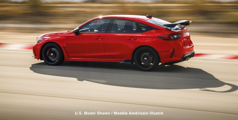 MY24_Civic_TypeR_1200x500_Desktop_OverviewGalleryExterior_01