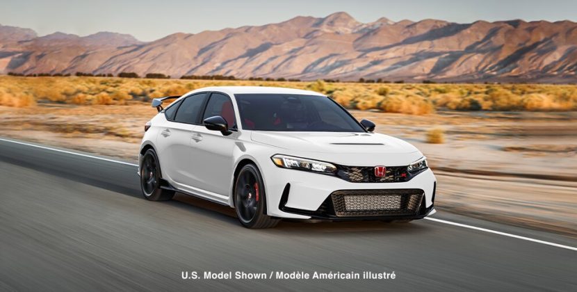 MY24_Civic_TypeR_1200x500_Desktop_OverviewGalleryExterior_11