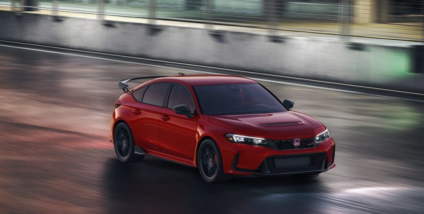 MY24_Civic_TypeR_1200x500_Desktop_OverviewGalleryExterior_13