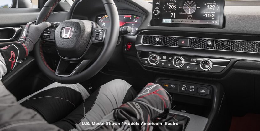 MY24_Civic_TypeR_1200x500_Desktop_OverviewGalleryInterior_03