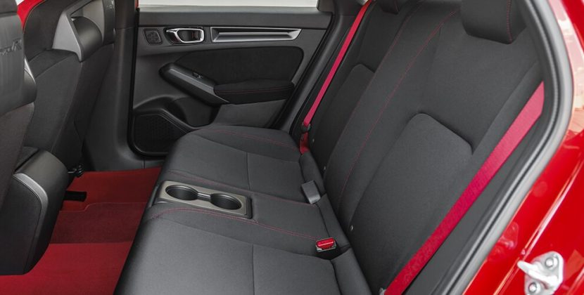 MY24_Civic_TypeR_1200x500_Desktop_OverviewGalleryInterior_04
