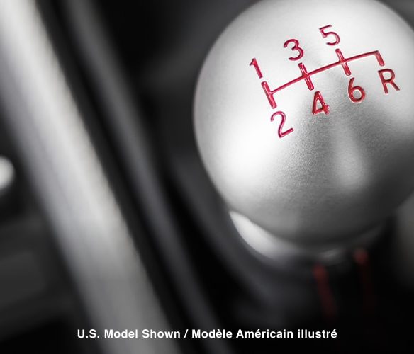 MY24_Civic_TypeR_1200x500_Desktop_OverviewGalleryInterior_09
