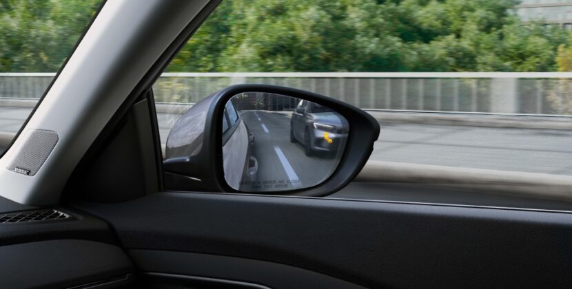 MY25_Accord_1200x500_Desktop_OverviewGallery_Interior_04