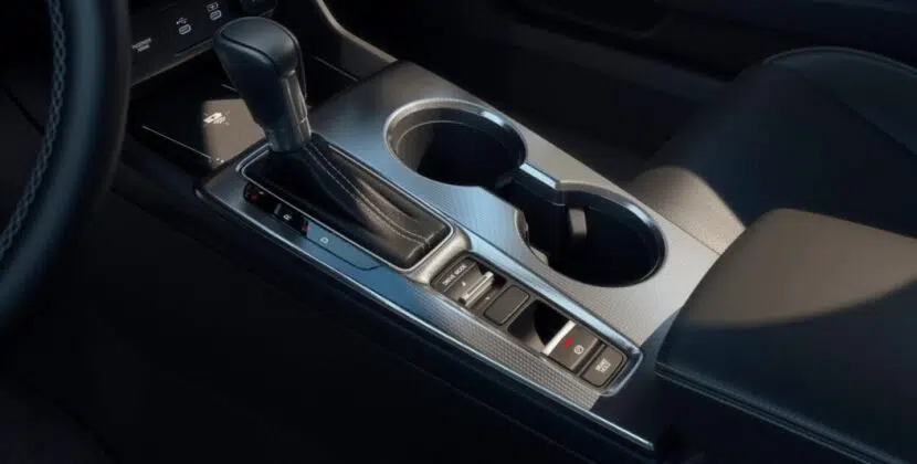 MY25_Civic_Sedan_1248x702_Desktop_OverviewGallery_Interior_11