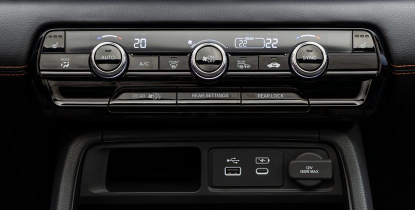 Honda_Pilot_interiorgallery_PIL23-044_Touring_EXL_MSM