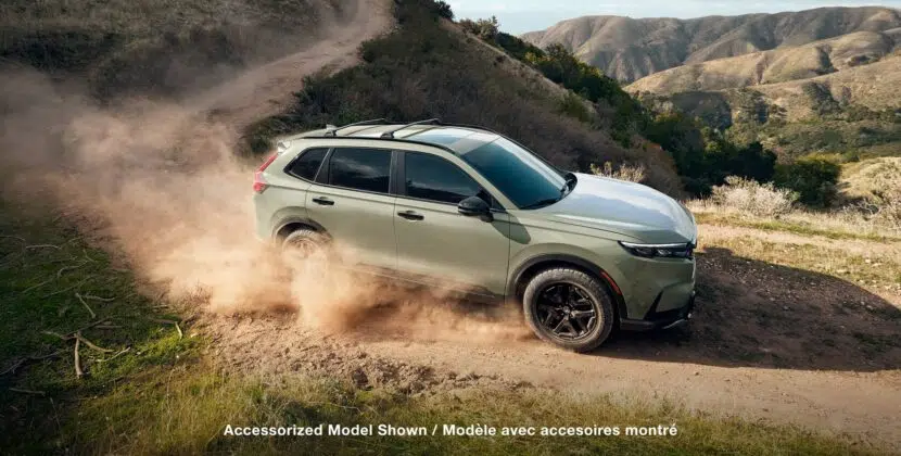 MY26_CR-V_1248x500_Desktop_OverviewGalleryExterior_02