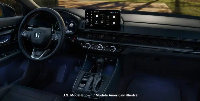 MY26_CR-V_1248x500_Desktop_OverviewGalleryInterior_03