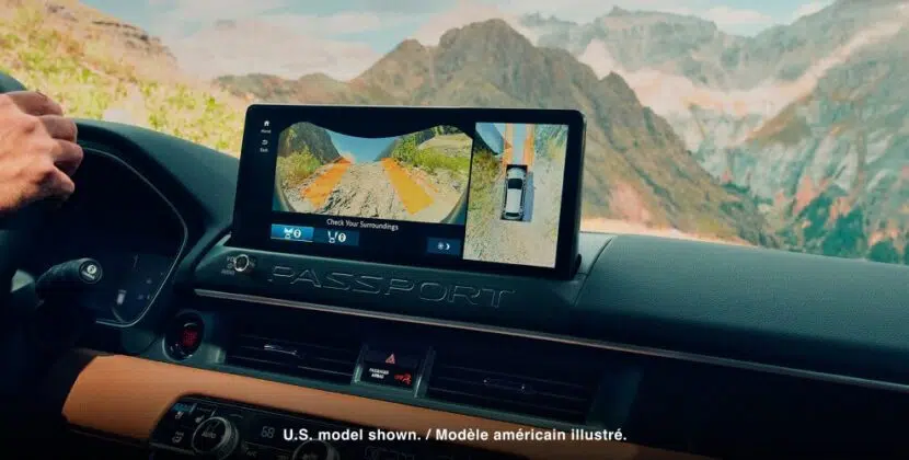 MY26_Passport_1248x500_Desktop_OverviewGalleryInterior_03