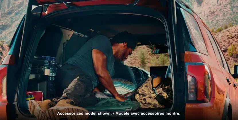 MY26_Passport_1248x500_Desktop_OverviewGalleryInterior_06